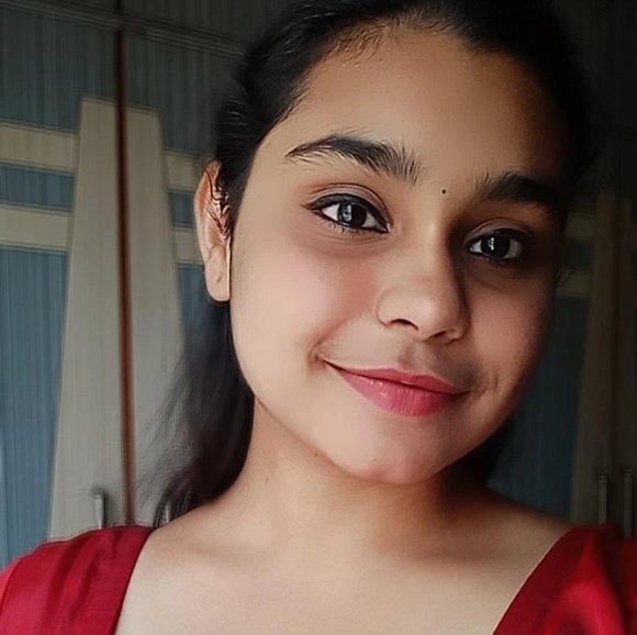 Meet your Posher, Anakha - Picture 1 of 1